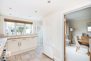 Photo 18- click for photo gallery